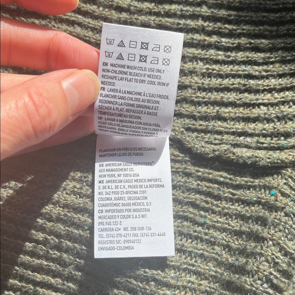 American Eagle Outfitters Hooded Olive Green Cardigan - Picture 8 of 8